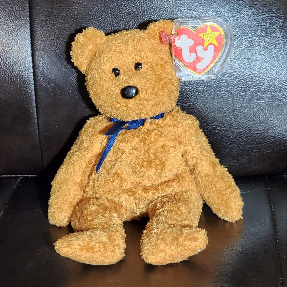 TY Beanie Baby Fuzz the Bear - 1999